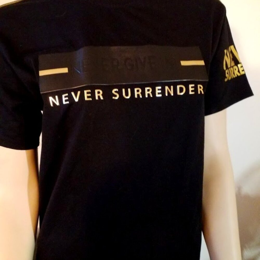 CR24 Chrome Edge T Shirt Mens Large Tee Never Give Up Never Surrender Streetwear